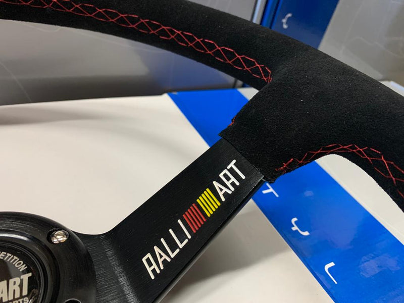 Quick release steering wheel