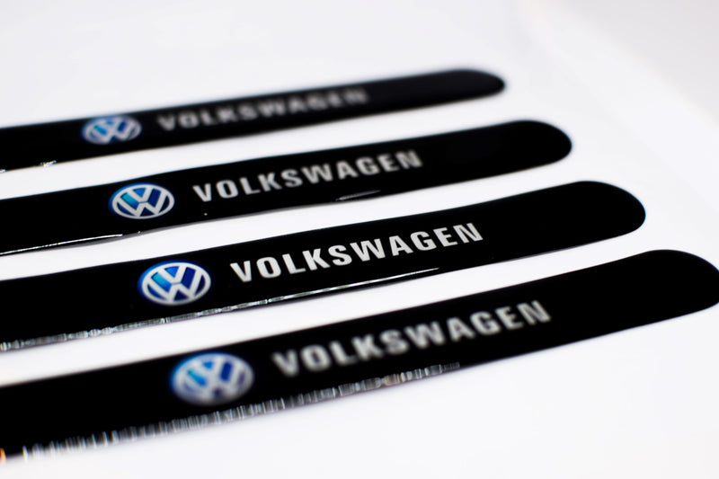 4 X long logo emblem