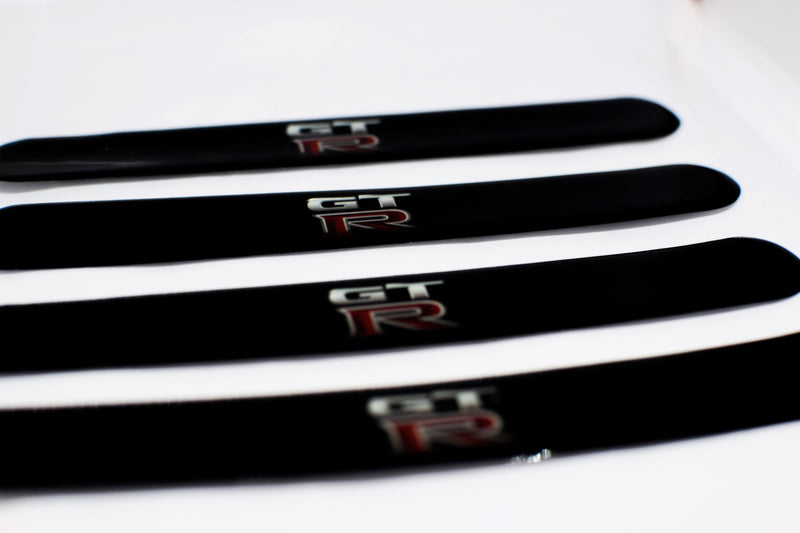 4 X long logo emblem